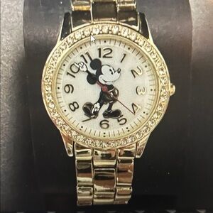 DISNEY ACCUTIME GOLD -TONED MICKEY MOUSE WATCH WITH RHINESTONE ACCENTS MK2255LA